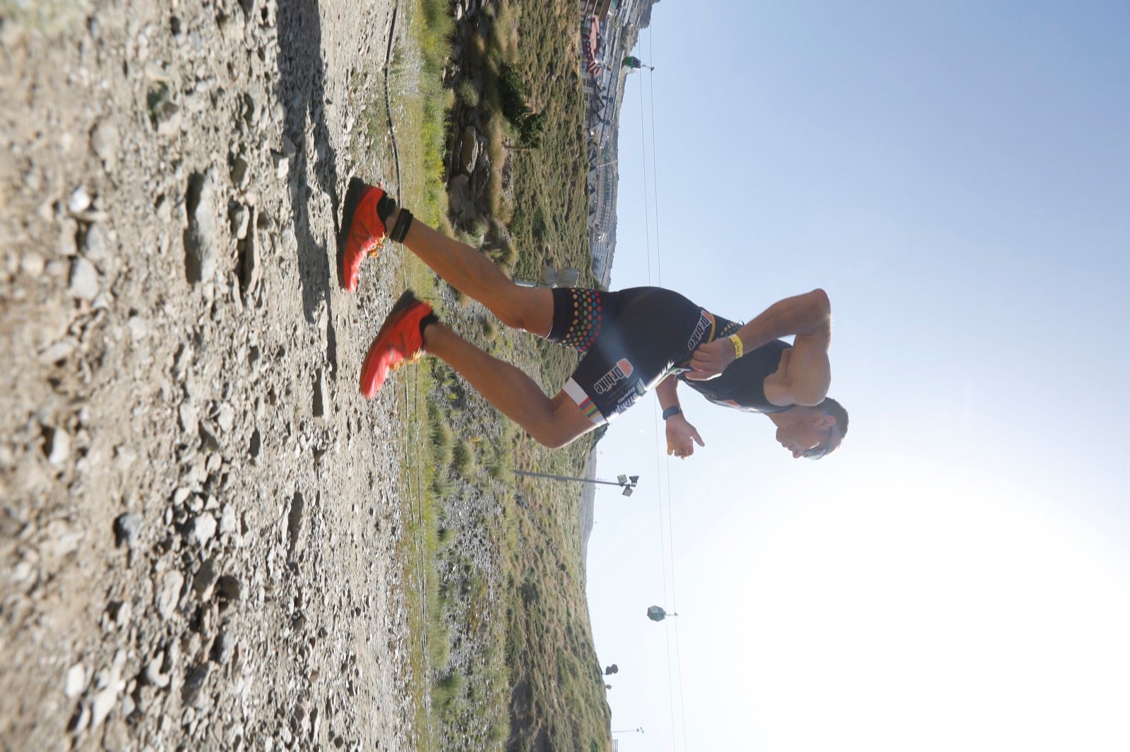 Fotos: Nos metemos e lleno en el espectacular triatlón de Sierra Nevada: así ha sido