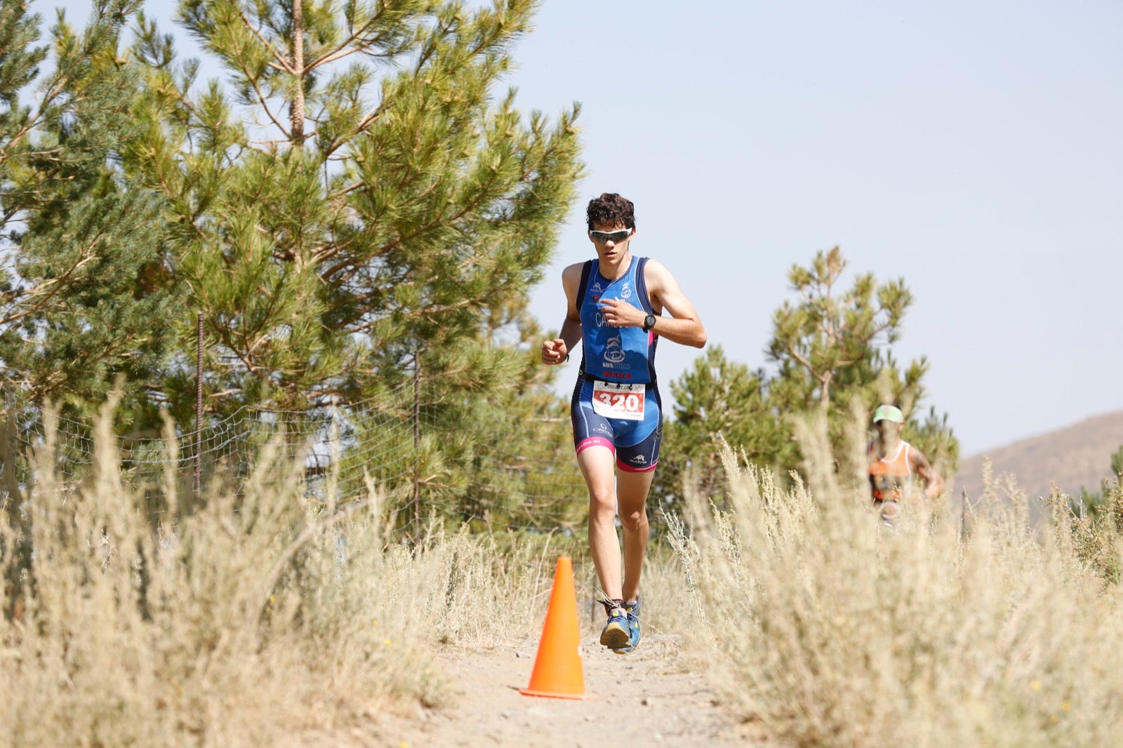 Fotos: Nos metemos e lleno en el espectacular triatlón de Sierra Nevada: así ha sido