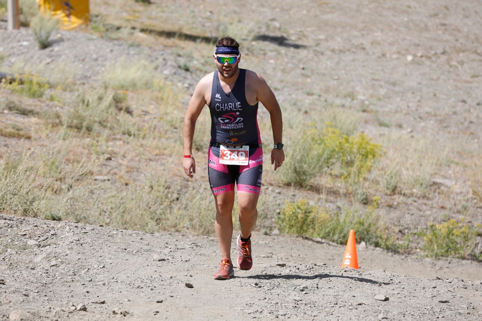 Fotos: Nos metemos e lleno en el espectacular triatlón de Sierra Nevada: así ha sido