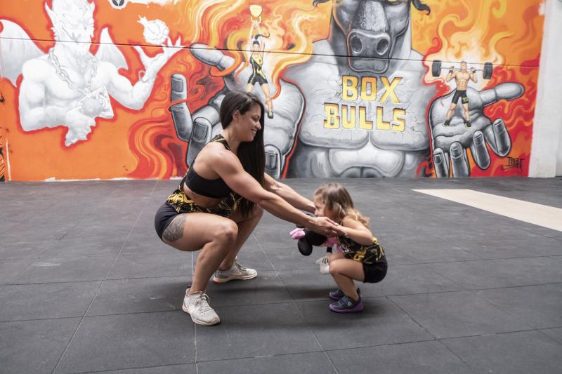 Fotos: Cristina Zegri y su hija: un entrenamiento de crossfit peculiar