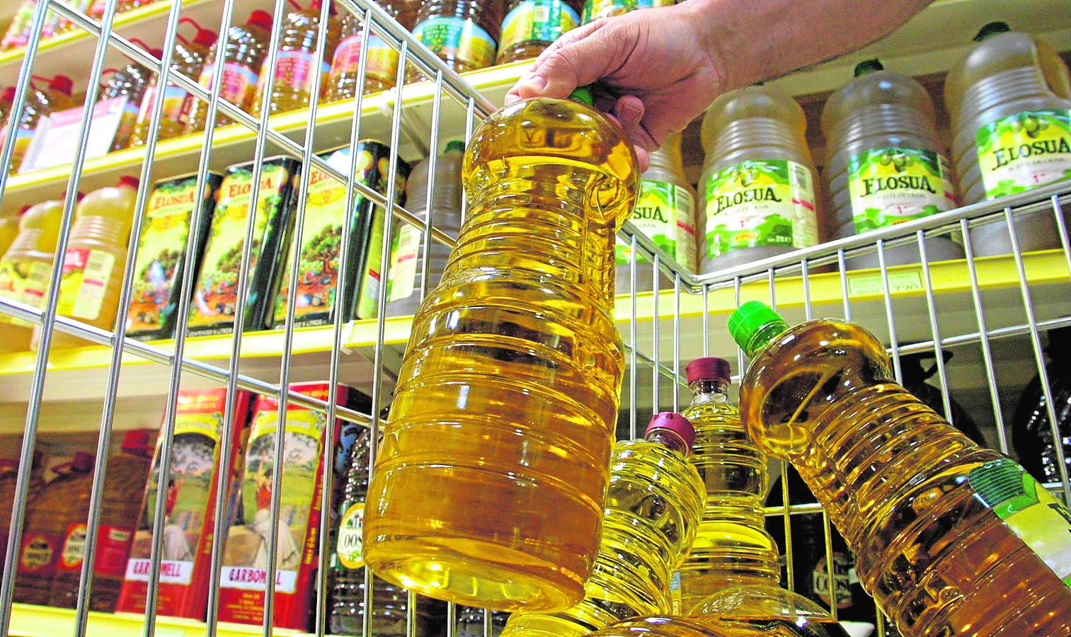 La capital sigue sufriendo de pintadas que ensucian la fachada de edificios y monumentos