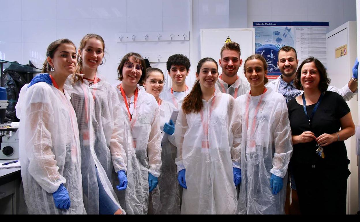 La UGR clausura con éxito su décima edición de los Campus Científicos de Verano