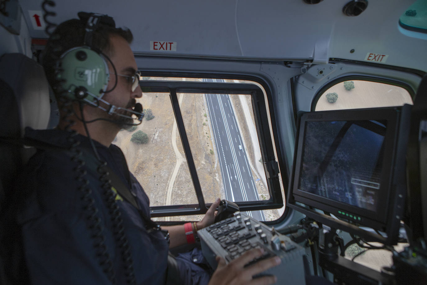 Fotos: Un vuelo en el Pegasus de la Guardia Civil