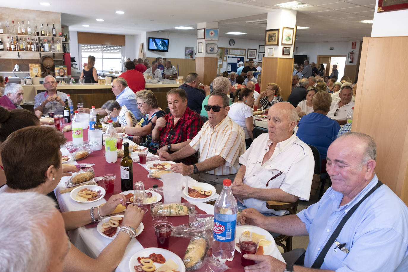 Albolote celebra su tradicional comida de homenaje a los mayores