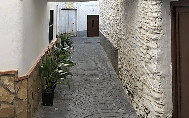 Una de las callejuelas de este bello pueblo del Marquesado. 