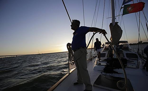 Imagen principal - Viaje histórico desde Sevilla | Elcano marcó el rumbo