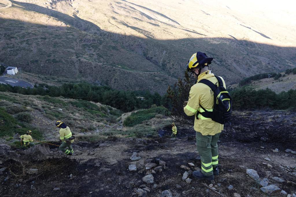 Fotos: Visitamos el lugar del incendio en Pradollano