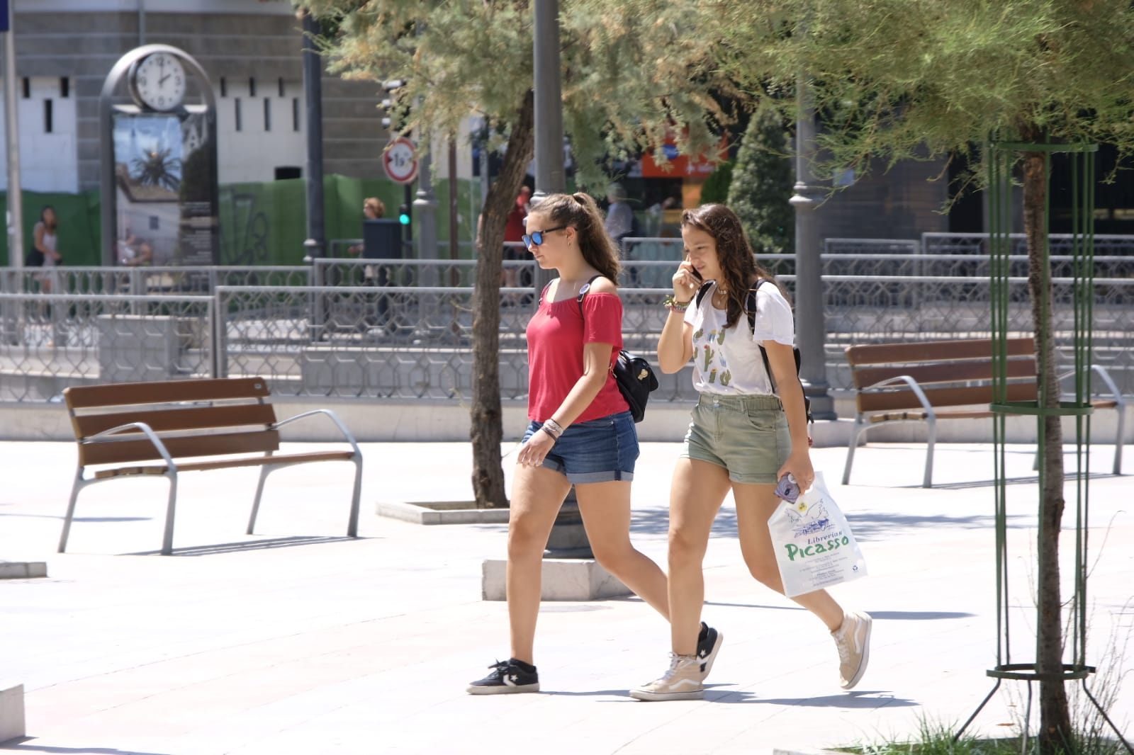 Fotos: El calor se ceba con Granada: así nos asamos en la ciudad