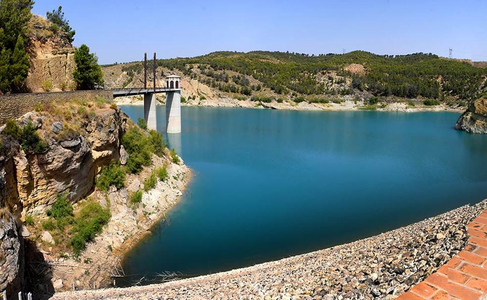 Embalse Fernando Abellán 