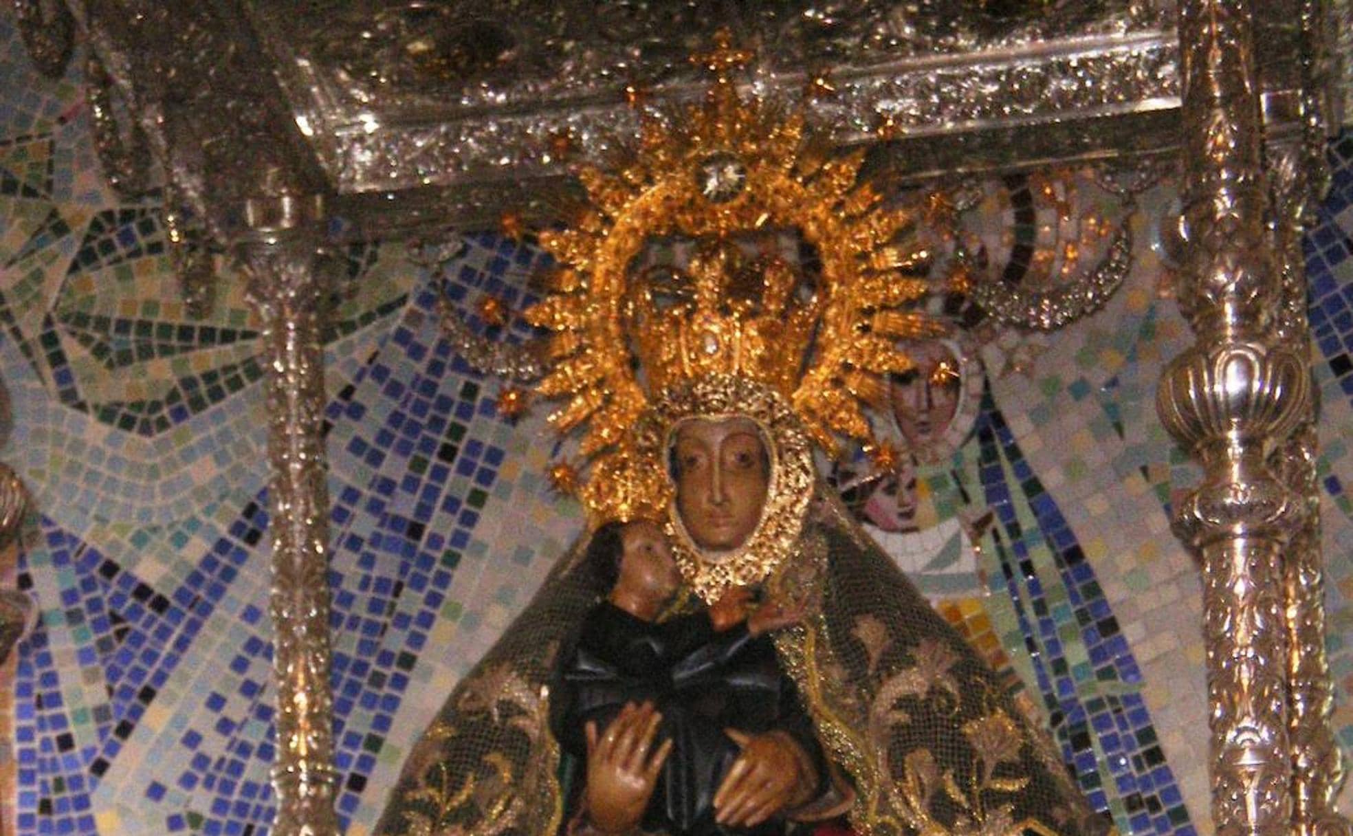 La Virgen del Mar fue encontrada en la Playa de Torregarcía por un vigía de la costa. 