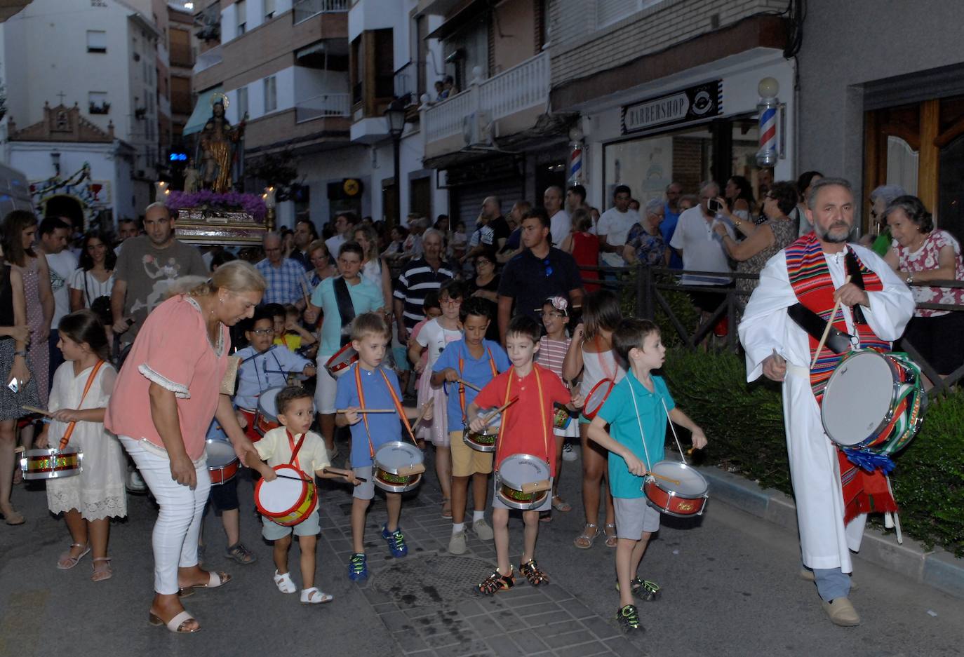 En la localidad ha procesionado por primera vez la imagen de San Roque