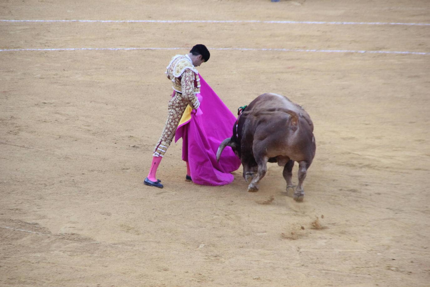 Fotos: La tarde de toros del lunes de Feria en Almería, foto a foto