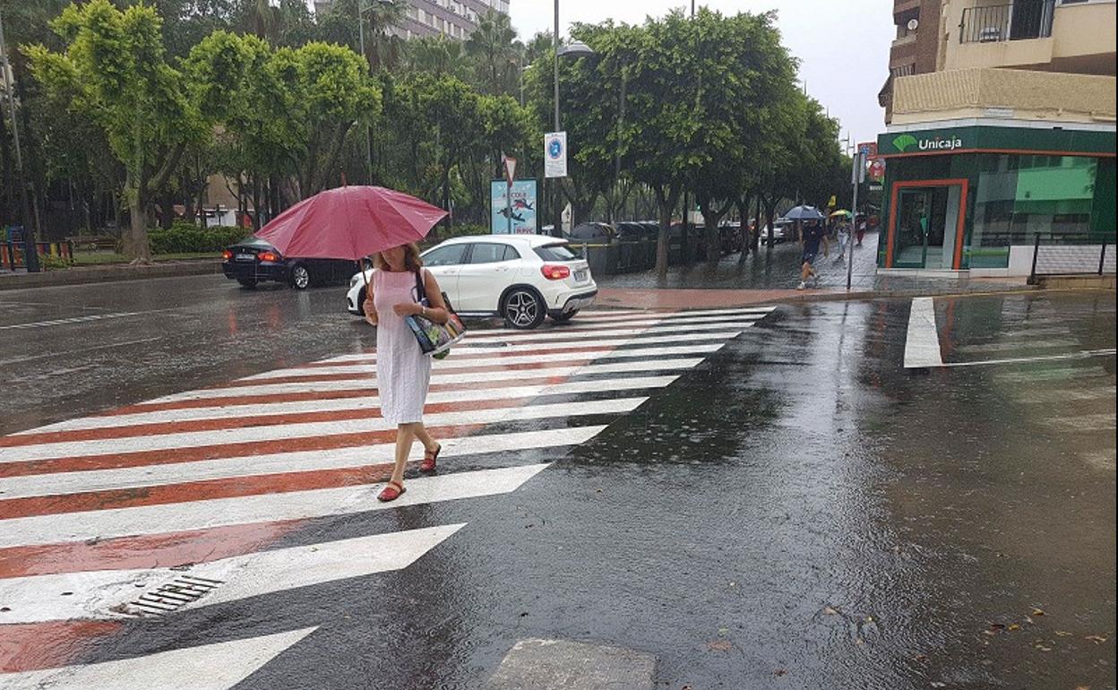 Aviso amarillo por fuertes lluvias en la provincia de Almería para el lunes y martes 