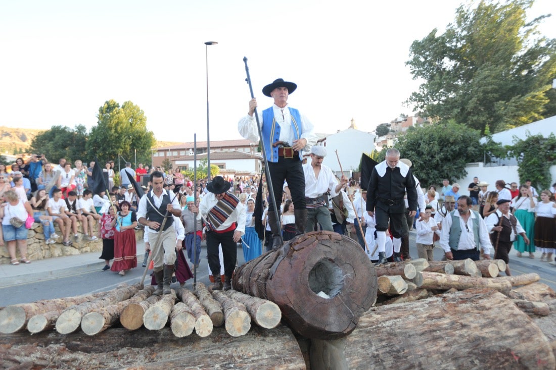 Fotos: Así ha sido la batalla del Alcalde Carbonero de La Peza