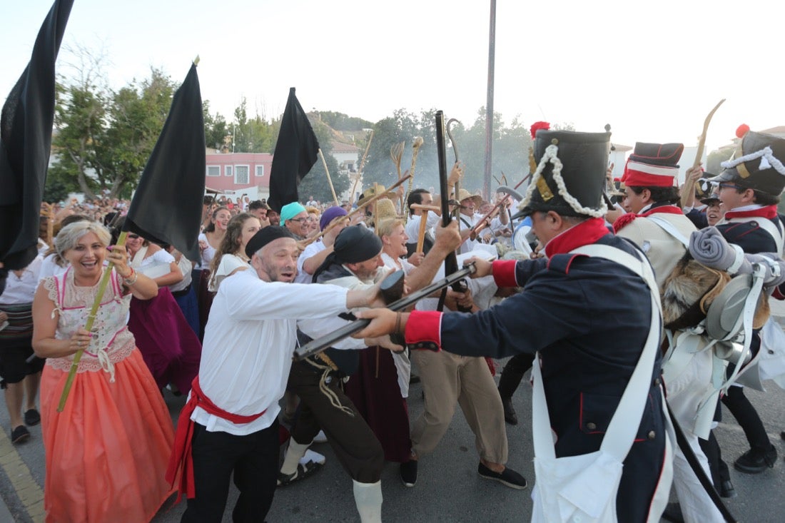 Fotos: Así ha sido la batalla del Alcalde Carbonero de La Peza