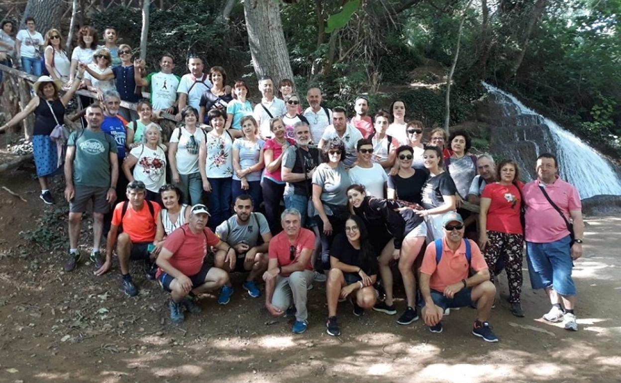 Montefrío lleva a sus vecinos a conocer el Pirineo aragonés