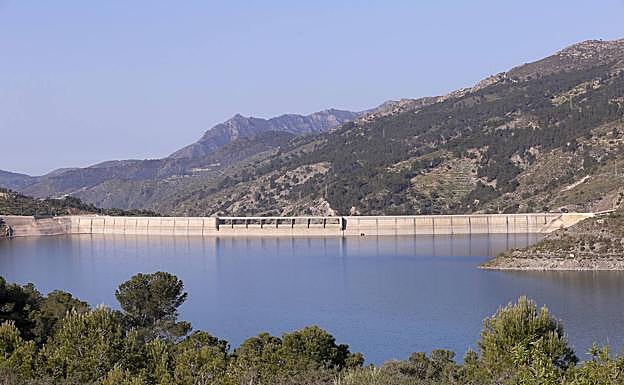 Las canalizaciones del embalse de Rules están pendientes de la declaración de impacto ambiental. 