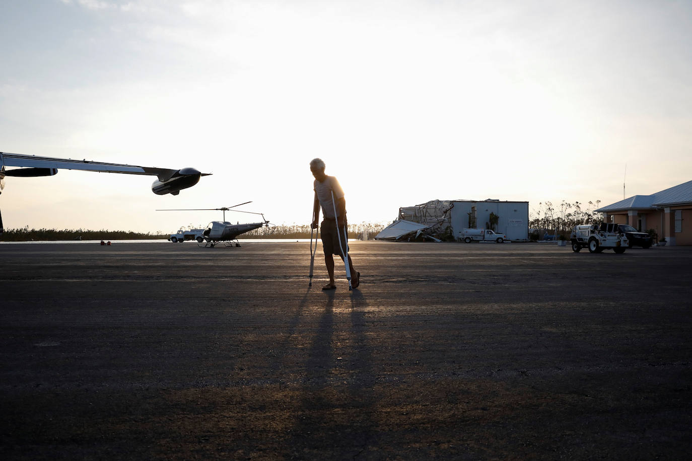 Fotos: Huracán Dorian deja al menos 20 muertos, desvasta Bahamas y hay 70.000 personas necesitan ayuda inmediata