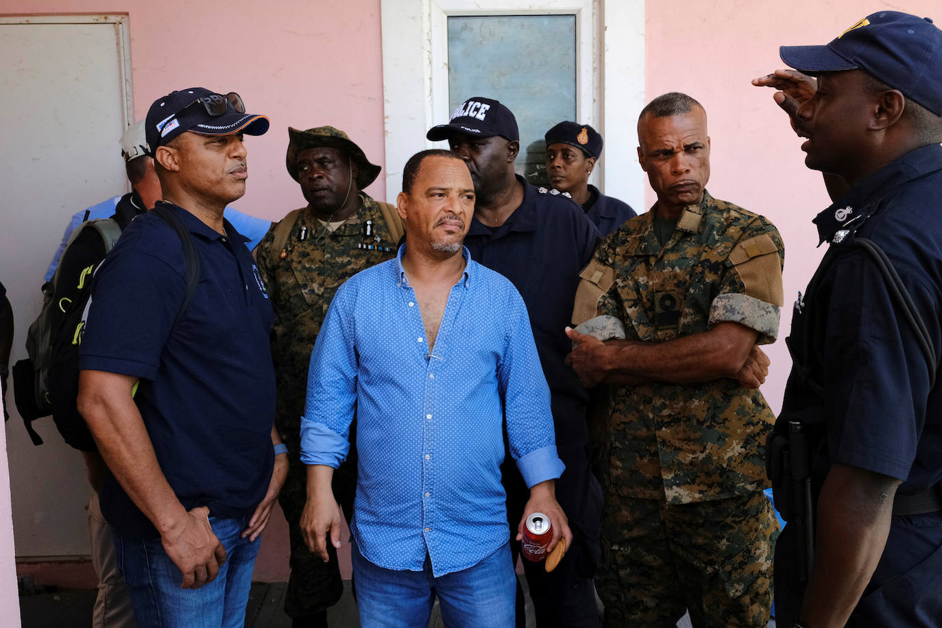 Fotos: Huracán Dorian deja al menos 20 muertos, desvasta Bahamas y hay 70.000 personas necesitan ayuda inmediata