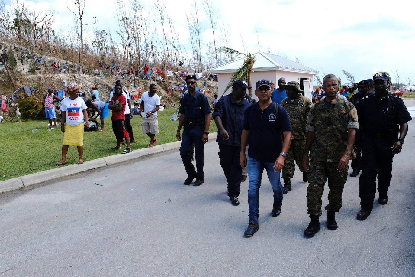 Fotos: Huracán Dorian deja al menos 20 muertos, desvasta Bahamas y hay 70.000 personas necesitan ayuda inmediata