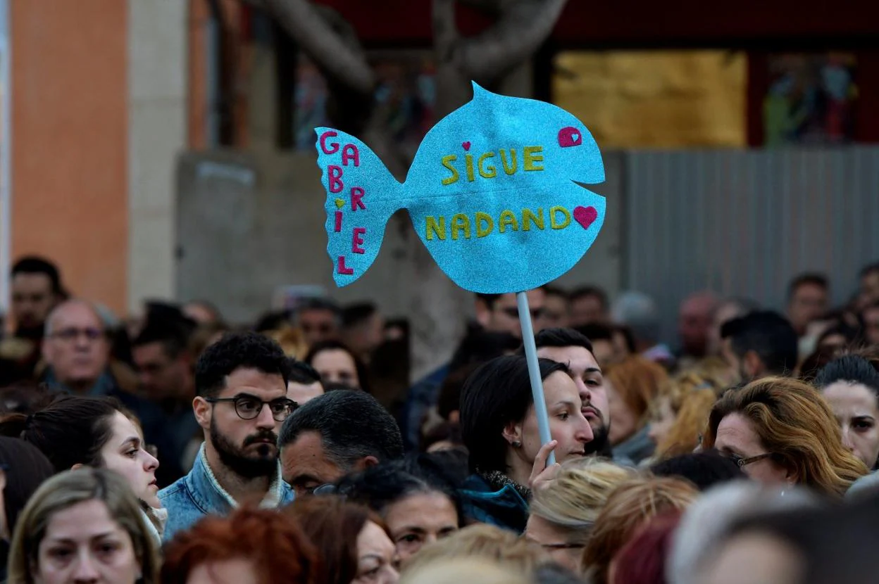 Miles de personas mostraron su solidaridad y consternación tras conocer el fatal desenlace en la búsqueda del pequeño Gabriel Cruz en Almería en febrero y marzo de 2018.