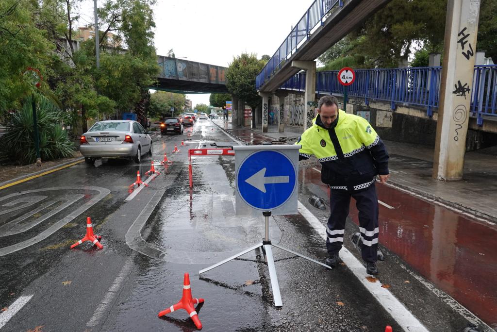 Fotos: Una gran tormenta inunda Granada y deja más de 150 incidencias
