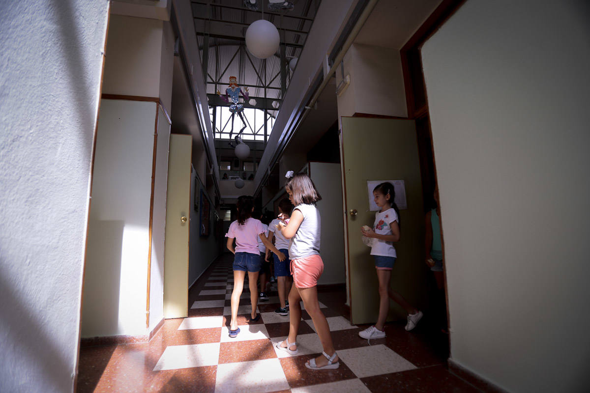 Miles de pequeños de la capital y la provincia han regresado este martes a las aulas para el curso académico 2019/2020 