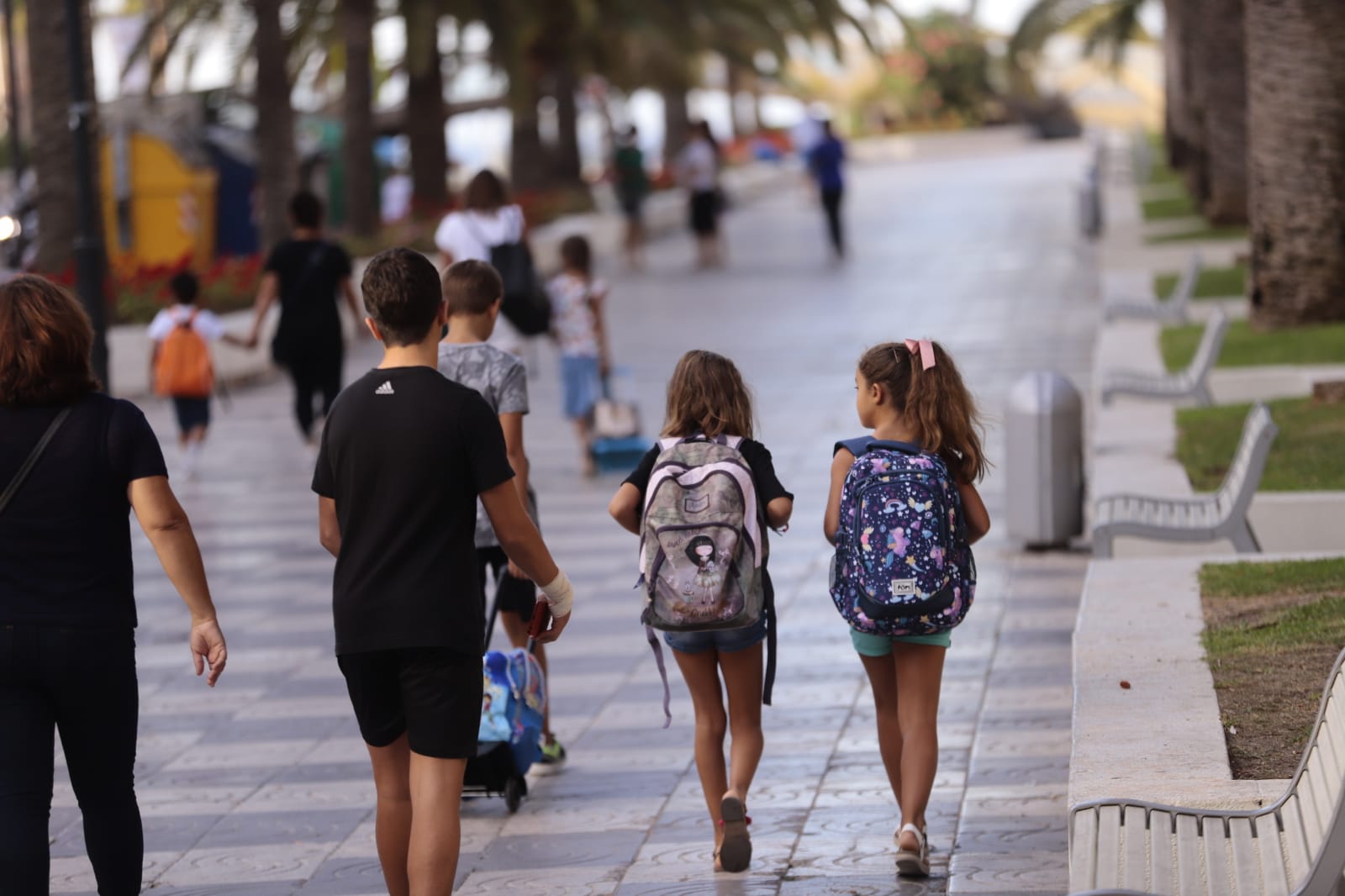 Miles de pequeños de la capital y la provincia han regresado este martes a las aulas para el curso académico 2019/2020 