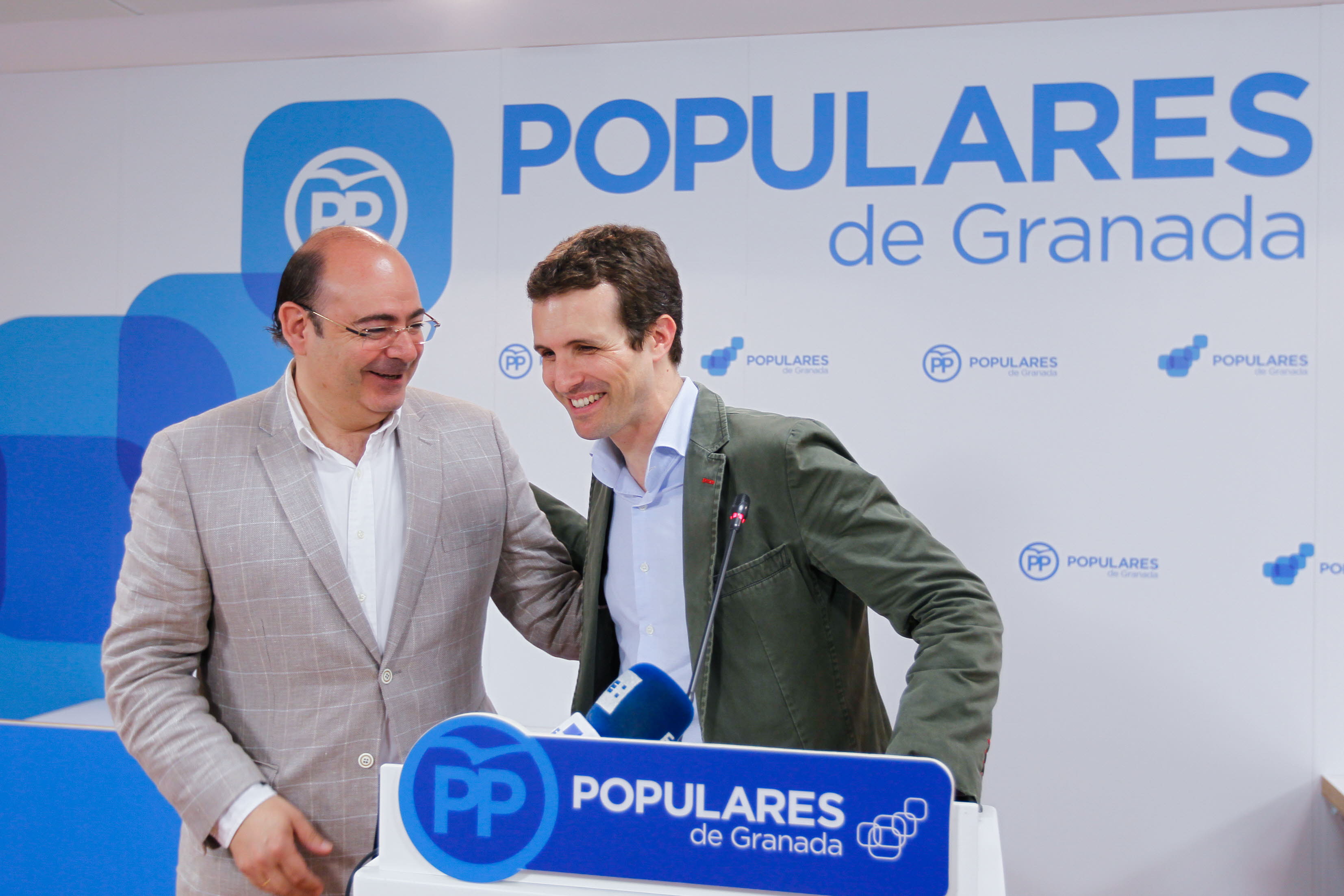 Sebastián Pérez y Pablo Casado en una imagen de 2018.