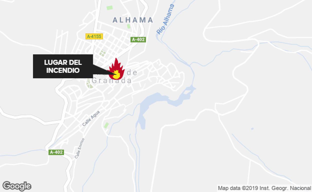 Fuego en Granada | Un hombre resulta herido tras arder su cocina en Alhama de Granada
