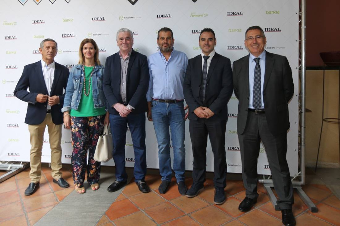 El Hotel Santa Paula ha acogido esta mañana las jornadas Bankia Forward, donde el CEO de Innsai, Jesús Navarro, ha repasado las principales tendencias de la innovación empresarial en un evento organizado por IDEAL