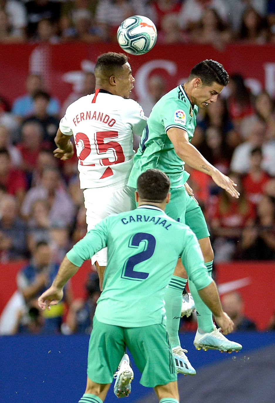 Las mejores imáganes del partido entre el Sevilla y el Real Madrid, disputado en el Sánchez Pizjuán.