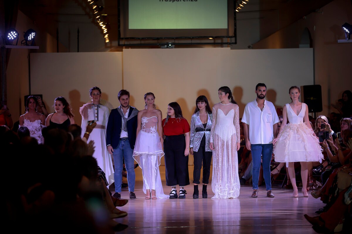 Fotos: Éxito de la pasarela de moda solidaria organizada por Cruz Roja en Granada
