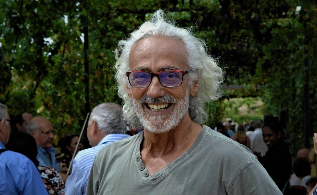 José María González