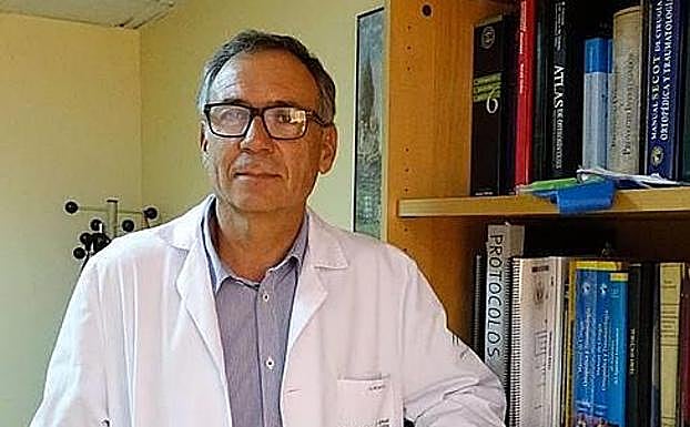 El doctor José Luis Martínez Montes.