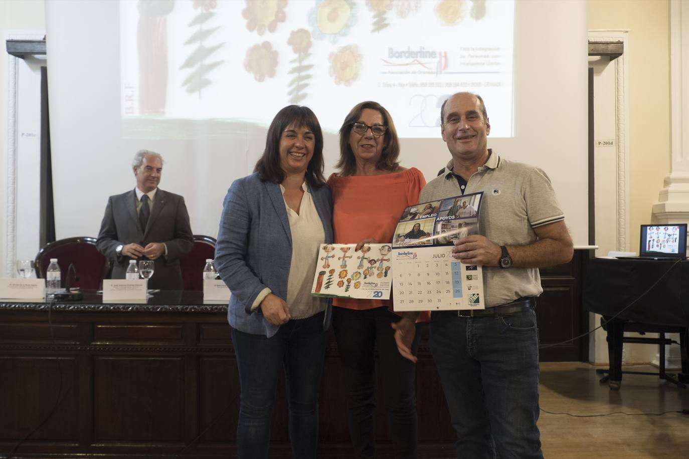 El acto se ha celebrado en el salón de actos IES Padre Suárez de Granada 