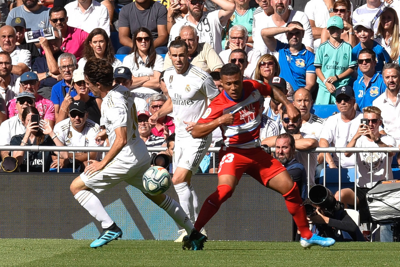 Fotos: Todos los detalles del Real Madrid-Granada