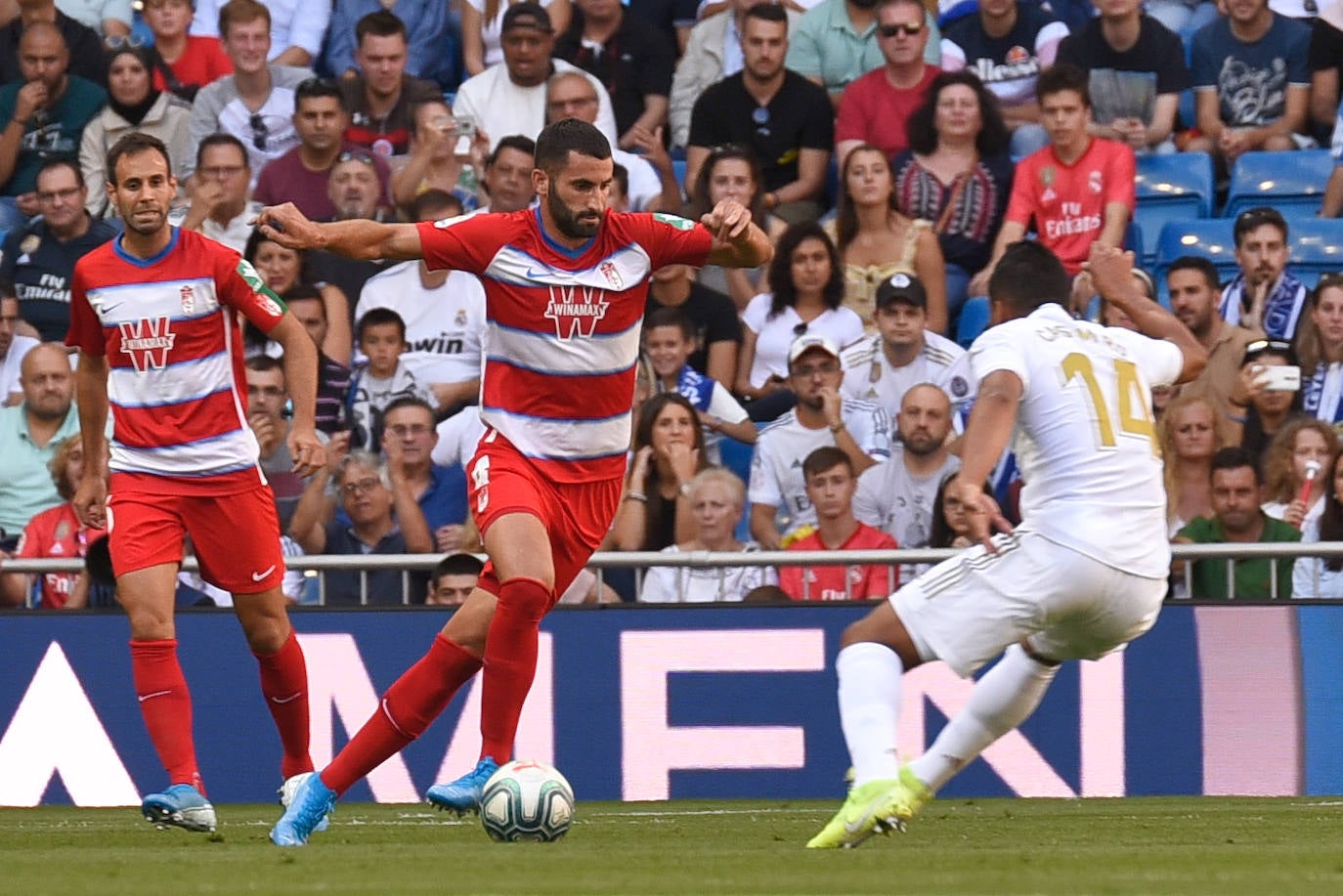 Fotos: Todos los detalles del Real Madrid-Granada