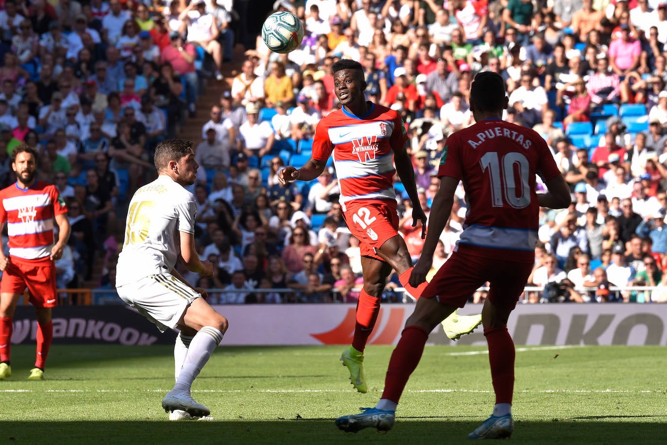 Fotos: Todos los detalles del Real Madrid-Granada