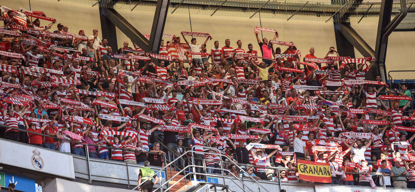 Fotos: Todos los detalles del Real Madrid-Granada