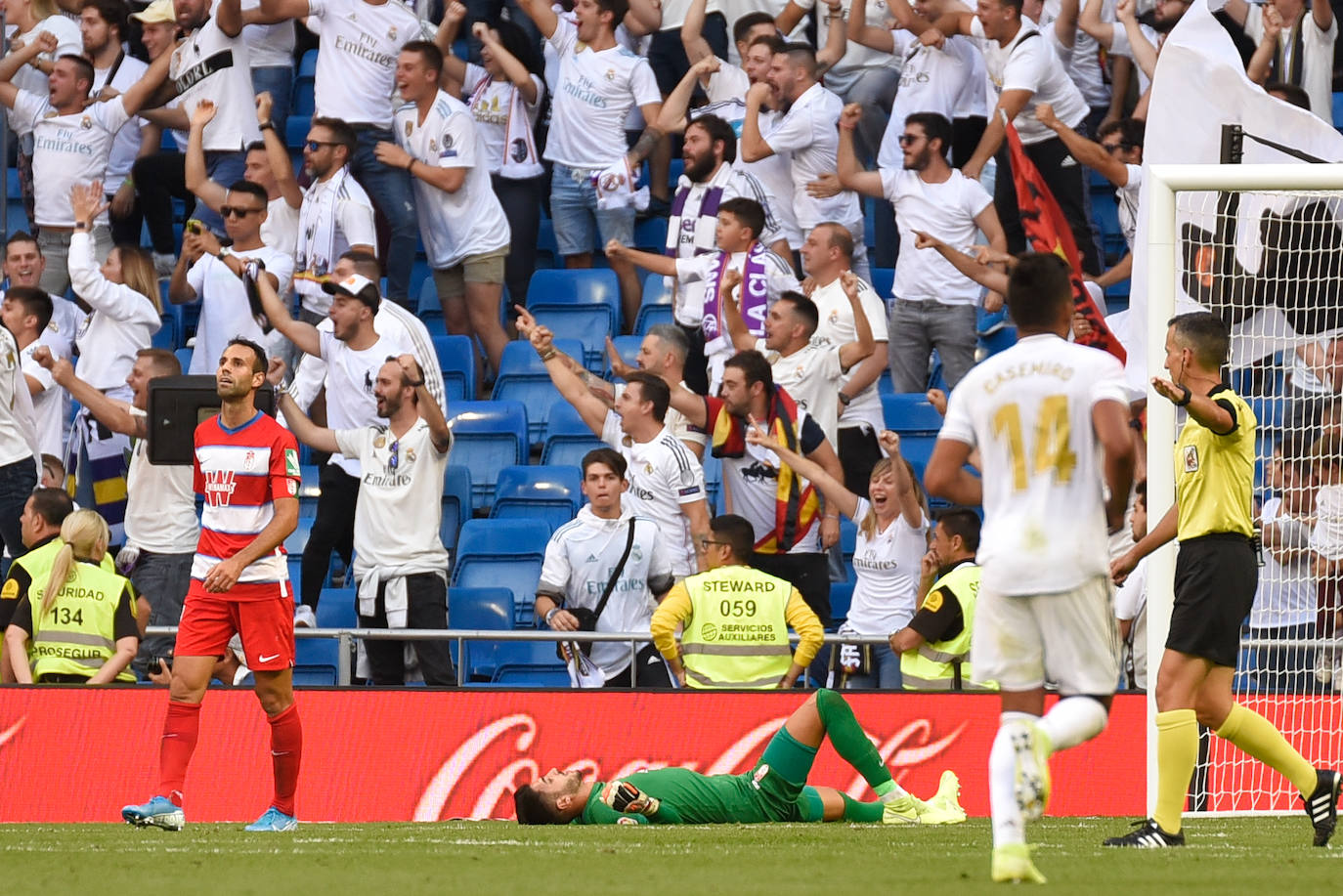 Fotos: Todos los detalles del Real Madrid-Granada