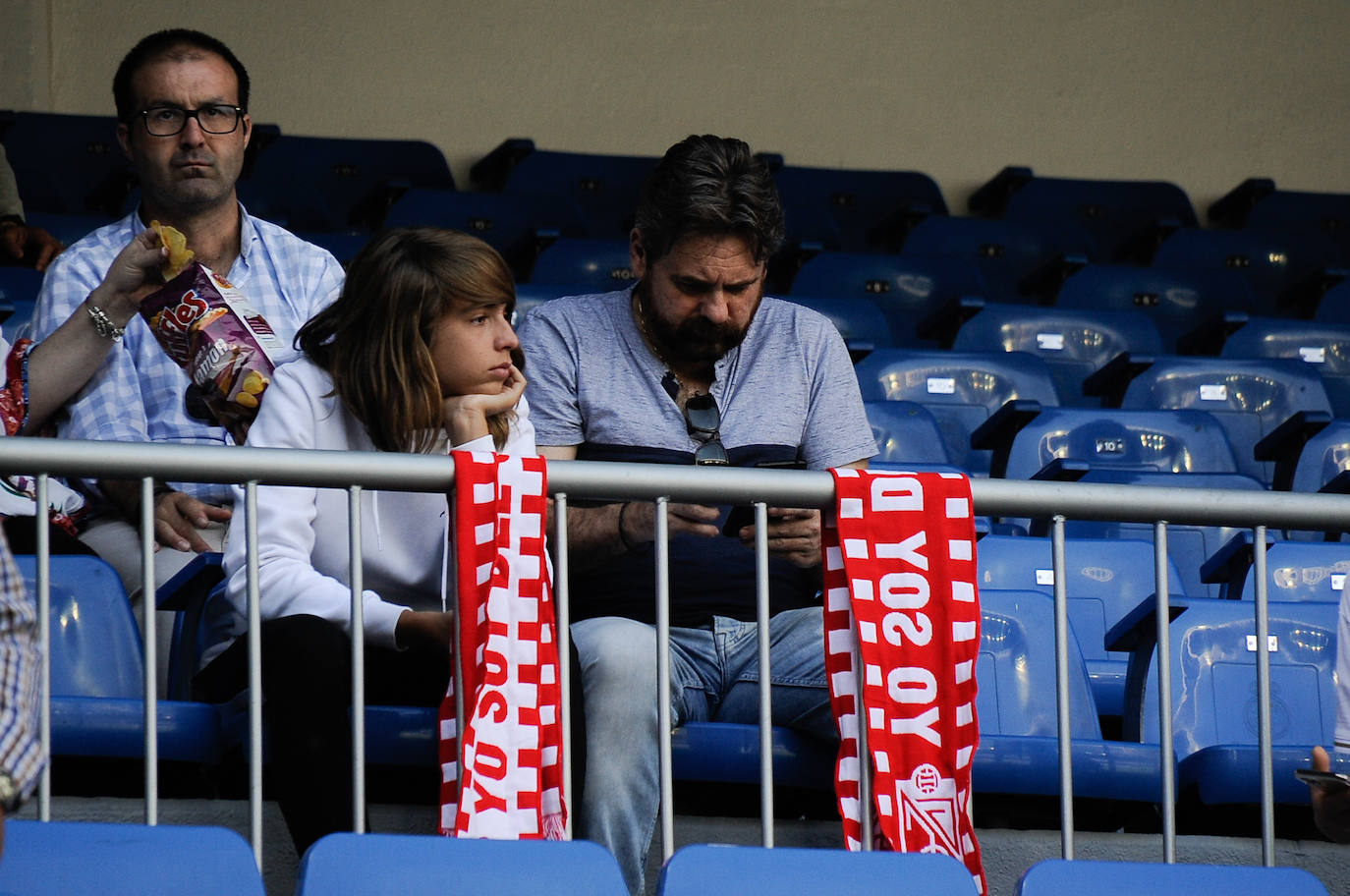 Fotos: Todos los detalles del Real Madrid-Granada