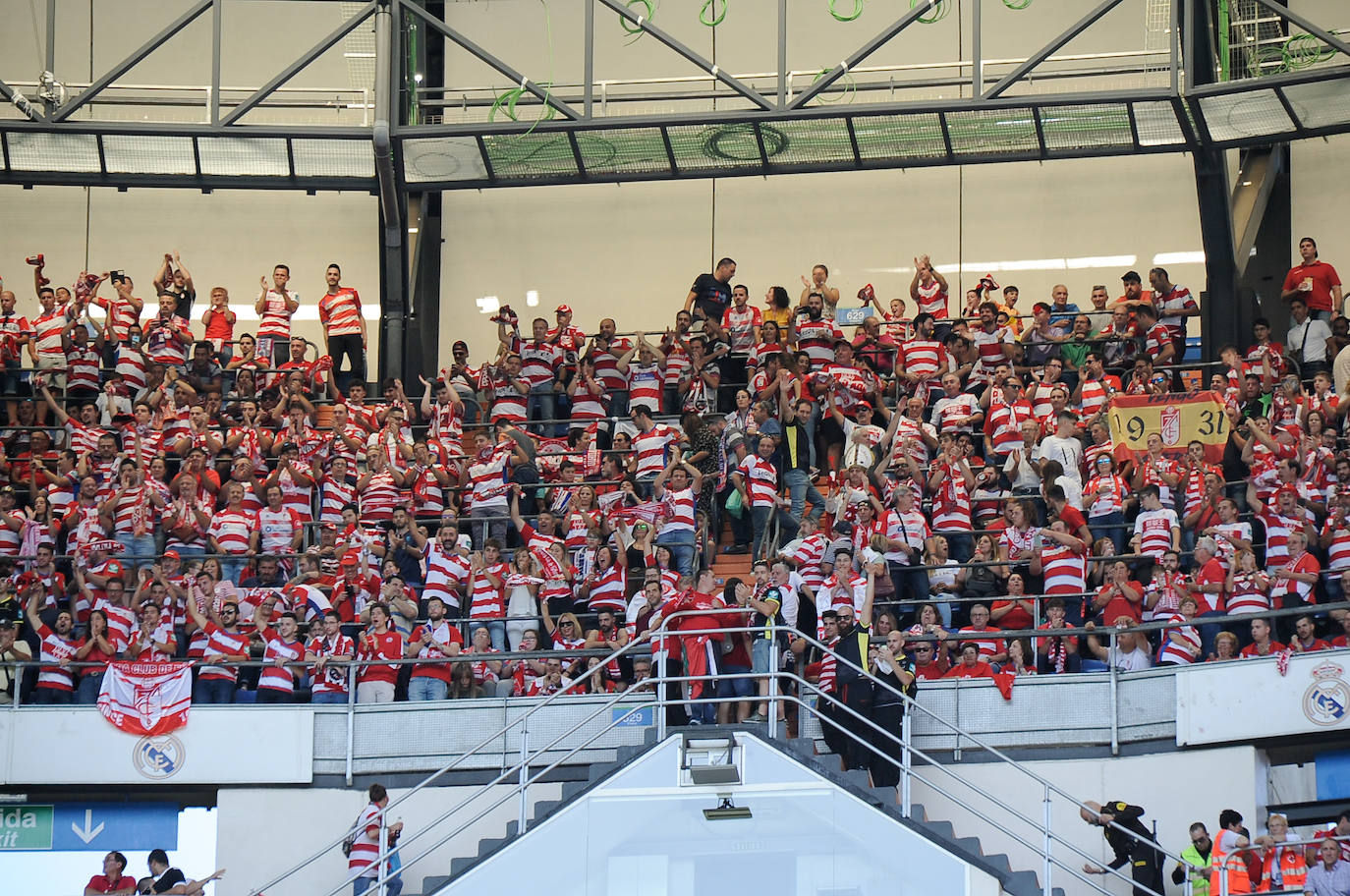 Fotos: Todos los detalles del Real Madrid-Granada