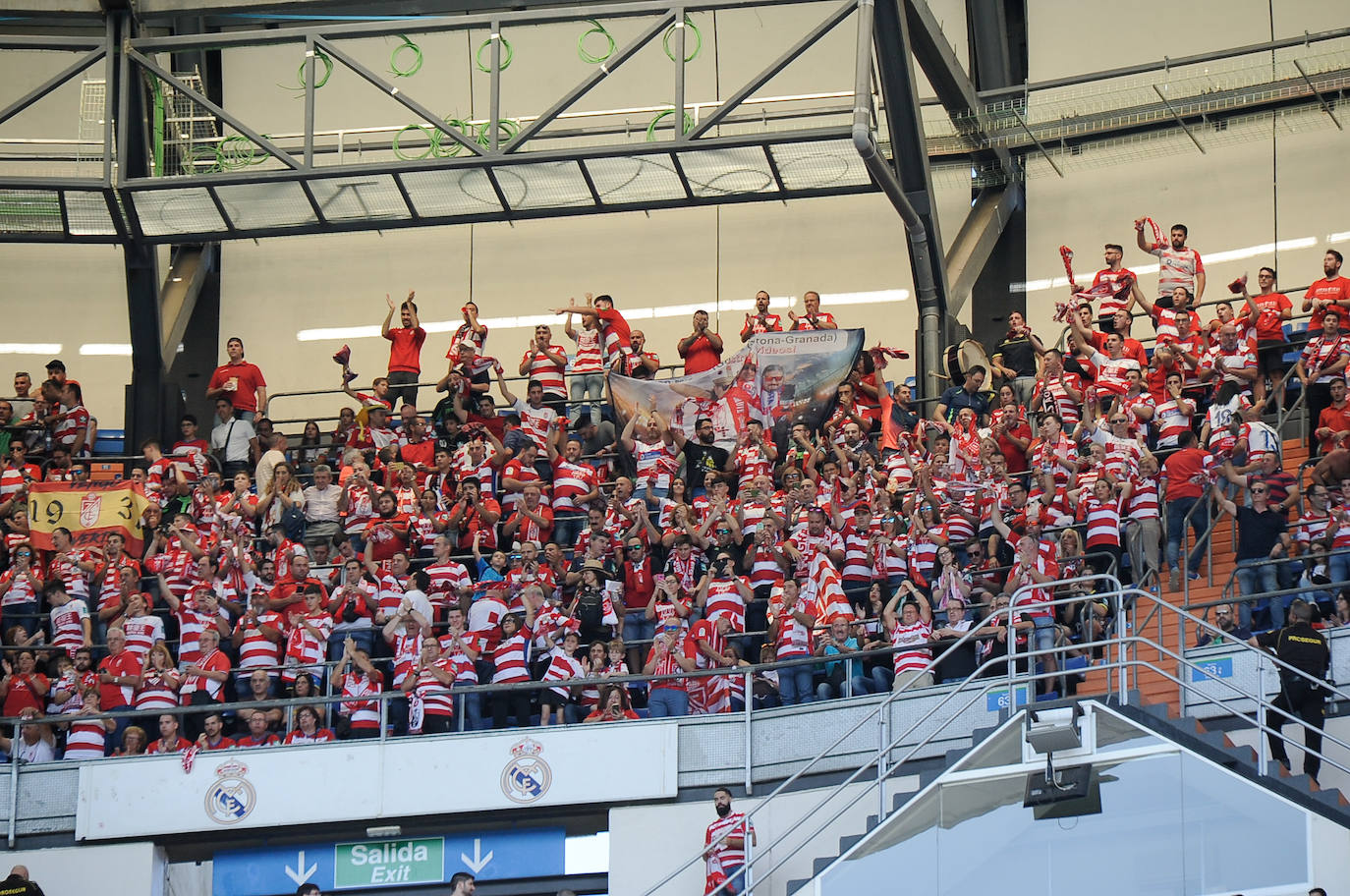 Fotos: Todos los detalles del Real Madrid-Granada