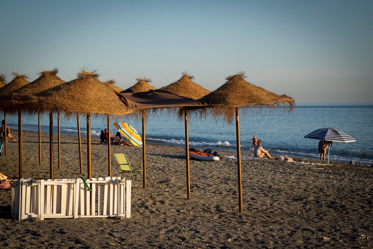 Fotos: De &#039;playeo&#039; en Granada en pleno mes de octubre