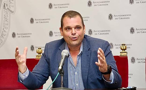 Granada | Admitida a trámite la denuncia de Vox por el «desgobierno» del bipartito en la ciudad