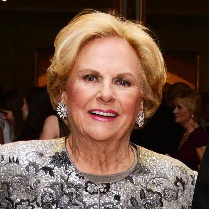 29. Jacqueline Mars: propietaria de un tercio de la compañía de golosinas Mars, heredado al morir su padre en 1999. La empresa fue fundada por su abuelo (