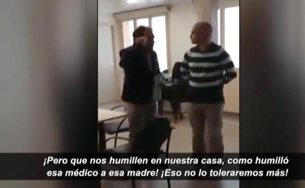 Independentistas acosan a un médico porque en su centro se habló en castellano a una paciente