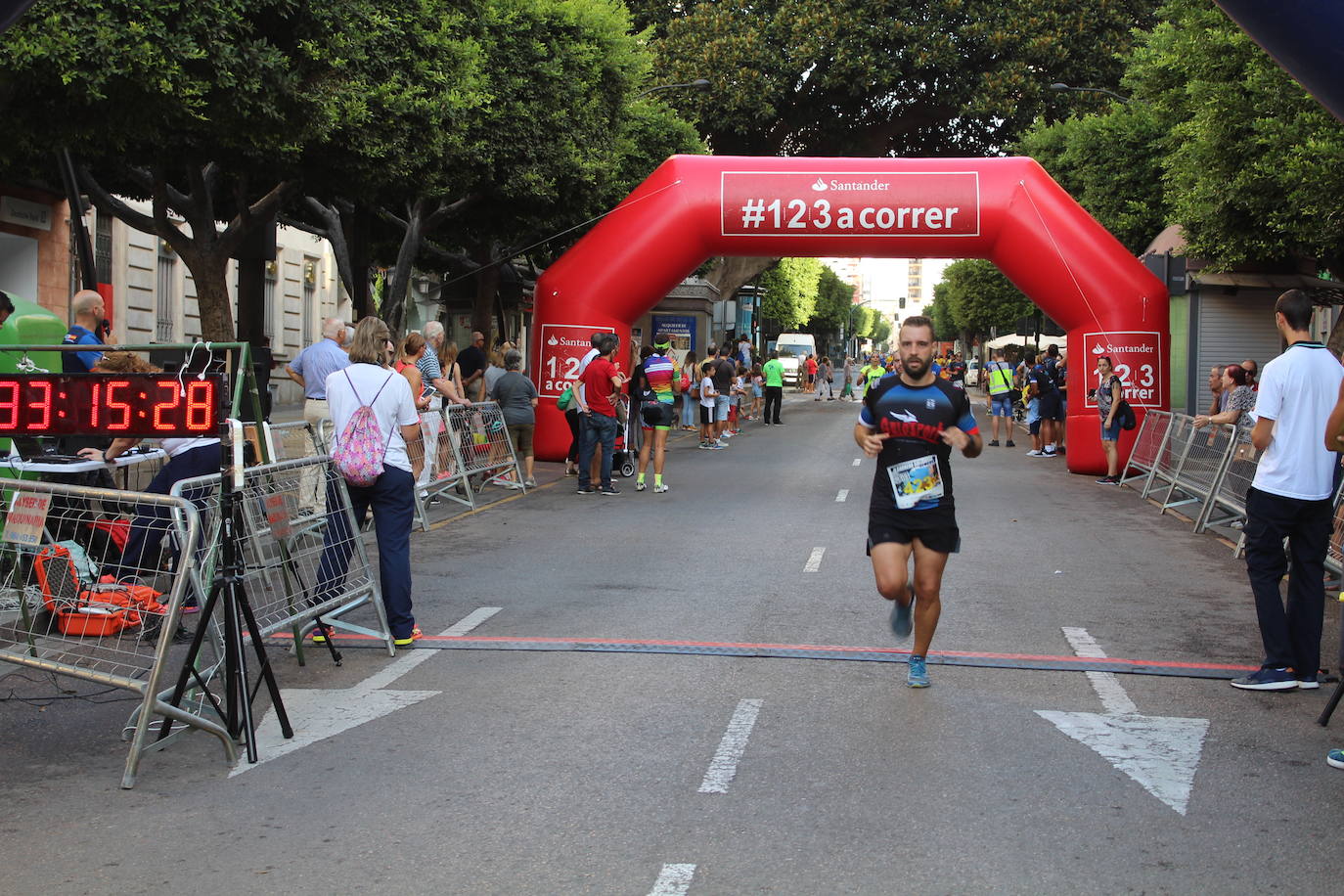 Alberto Galindo y Paula Ramírez han sido los ganadores en el Paseo de Almería