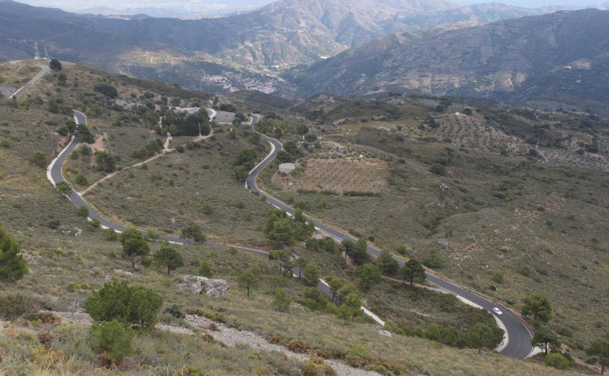 Granada | La Junta destinará casi 500.000 euros en asfaltar la carretera de la Cabra a su paso por Almuñécar